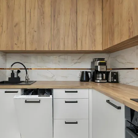 Wheel - Centrum - By Rent Like Апартаменты *