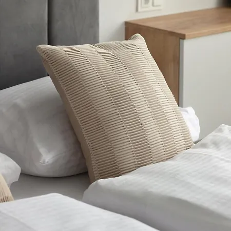 Wheel - Centrum - By Rent Like *